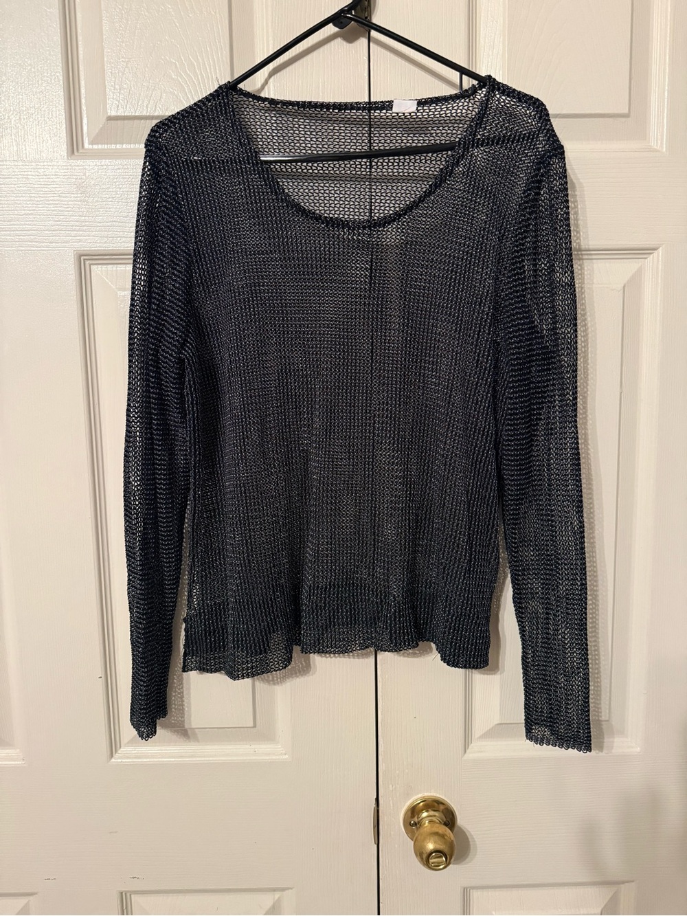 Women’s black Sheer Knit Long-Sleeve Top